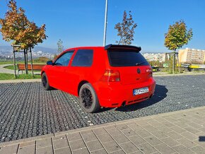 VW Golf IV 1.9 TDi 66 Kw - 3