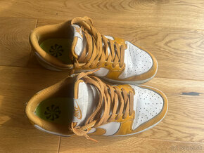 Nike Dunk Low Gold Phantom - 3