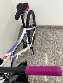 Kross Lea 3.0 2024 White Violet 27,5, bicykel dámsky - 3