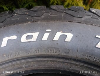 Predám pneu Bfgoodrich All terrain 255/70 r16 - 3