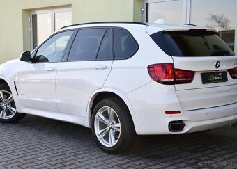 BMW X5 xDrive40d MSPORT HUD H/K TAŽNÉ 230 kw - 3