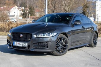 Jaguar XE 2.0 I4P R-Sport AT - 3