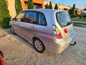 Predám Suzuki Liana 4x4 - 3