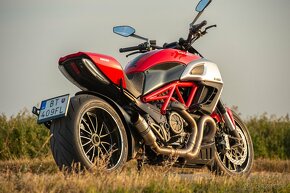 Ducati Diavel 1200 ABS - 3