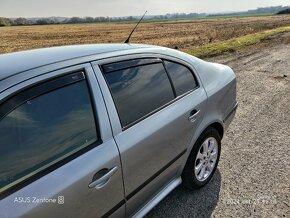 ŠKODA OCTAVIA 1.6i -75kw /100 kon.ELEGANCE - 3