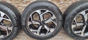 Predám Kia Sportage elektrony 5x114,3 R17 et48,5 J7 225/60 - 3