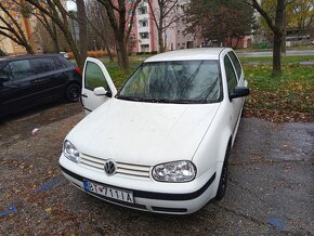 GOLF IV 1.4 55Kw rok v.2001 BRATISLAVA - 3