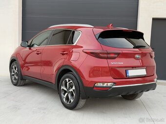 KIA SPORTAGE 1.6 CRDI GOLD A/T 100kW / SK AUTO / 1.MAJITEĽ - 3