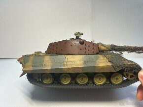 1:35 Takom King Tiger Late Production - 3