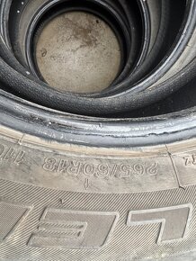 265/60 R18 - 3