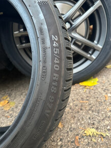 Zimné pneumatiky KUMHO WinterCraft WP72 245/40 R18 97V - 3