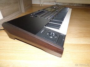 Korg PA5x-76. - 3