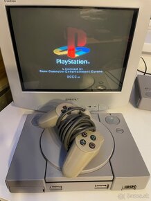 Playstation 1 + Sony TV - Retro Set - 3