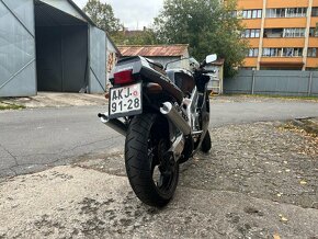 Suzuki RGV 250 VJ21A rok 1990 s TP a STK - 3