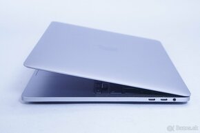 ZÁRUKA/Macbook Pro 13.3" TB/I7 2.3GHZ/32GB RAM/1TB SSD - 3