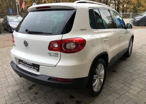 Volkswagen Tiguan 2.0 TSi 4x4 benzín manuál 147 kw - 3