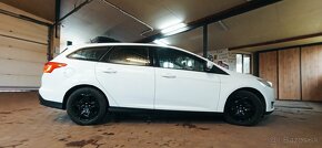 FORD FOCUS 1,5TDCI/88KW M6 MODEL 2018 LED - 3