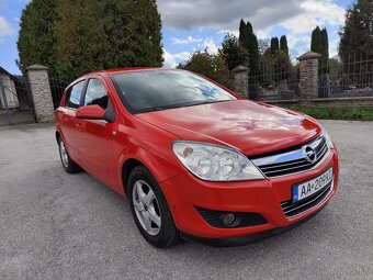 Opel Astra h 1.4. 66kw rok 2009 - 3