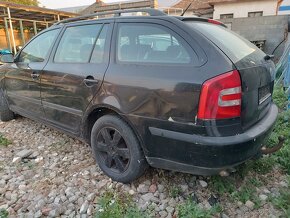 šKODA   OCTAVIA  COMBI  TDI - 3