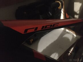 Karbonovy hardtail Cube reaction, 29", model 2023 - 3