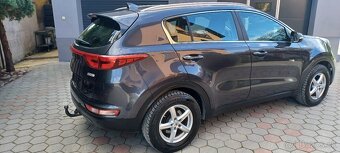 Kia sportage 1,7Crdi par.kamera.navi,vyh.sedacky,nove z.pneu - 3