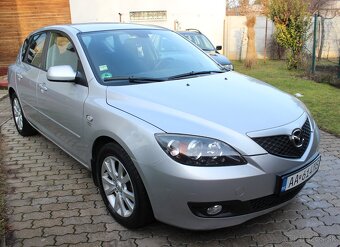 • MAZDA 3 1.6i, 77 kW, benzín, FACELIFT, r.v. 2006 • - 3