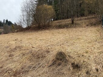 Na predaj rozľahlý pozemok 1364m2 na Zákopčí ( U Kordišov ) - 3