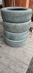 195/65 R15 - 3