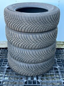 PREDÁM 4 kusy zimné pneumatiky HANKOOK 215/65 R16 98H - 3