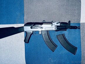 Ak-47 - krátka - 3