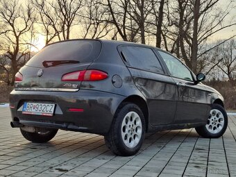 Predam vymením Alfa Romeo  1.9jtd 110kw 150koní  Manuál 6-r - 3