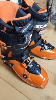 Predám skialpove lyžiarky Scarpa Maestrale 280mm - 3