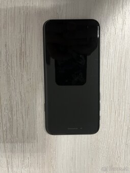 iPhone SE 64GB čierny - 3