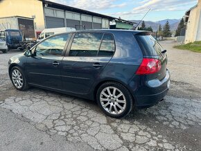 VW Golf  GT 5 2.0 TDi - 3