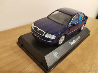 Predám model Škoda Superb 1:24 od ABREX - 3