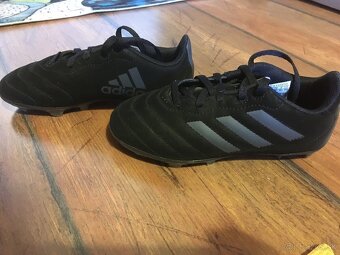 Chlapčenské Adidas kopačky 31,5 - 3