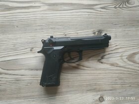 Airsoft Beretta - 3