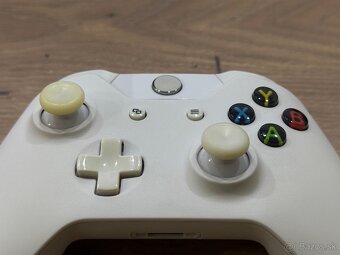 Ovládač na Xbox One White - 3