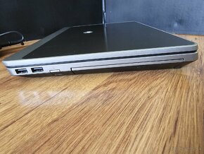 HP ProBook 4330s - 3