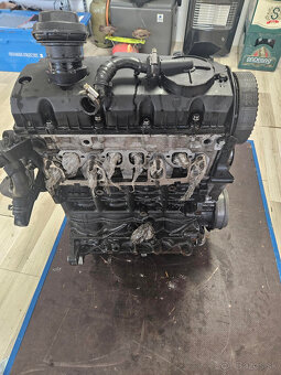 motor VW GOLF 1,9TDI AJM - 3