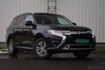 Mitsubishi Outlander 2.4 MIVEC PHEV 4WD - 3