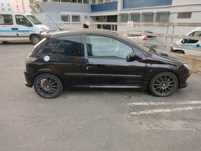 Predám Peugeot 206 RC 2.0I 130KW - 3