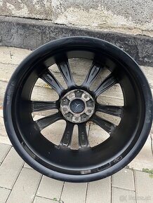 ✅ORIGINÁL MERCEDES BENZ CLA R18 BLACK✅ - 3