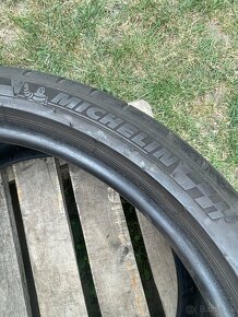 Michelin 285/30 R19 2x=60€ - 3