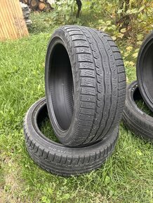 Zimne pneu 225/40 r18 - 3