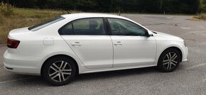 vw Jetta 2.0 TDI - 3