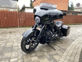 Harley Davidson Street Glide 2017 - 3