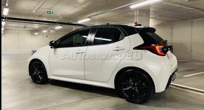 Toyota YARIS 1.5Hybrid e-CVT Style,15 700€ bez dph - 3