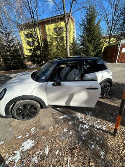 Mini Cooper C  rocnik  2024, 1,5l (156hp), najazdene 2800 km - 3