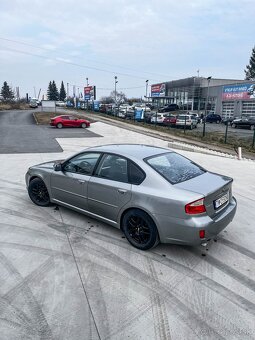 Subaru Legacy R 2007 AWD 121kw 5MT - 3